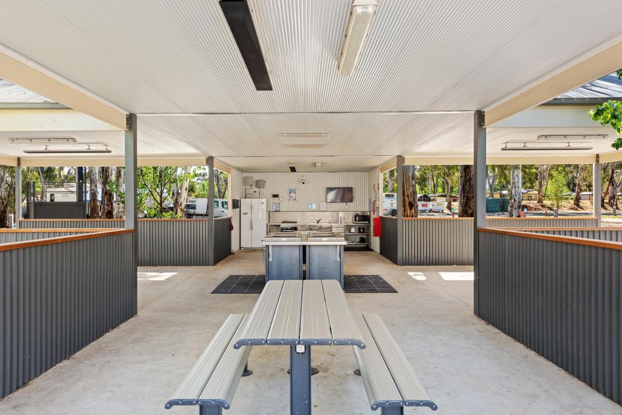 Discovery Parks - Maidens Inn Moama Esterno foto
